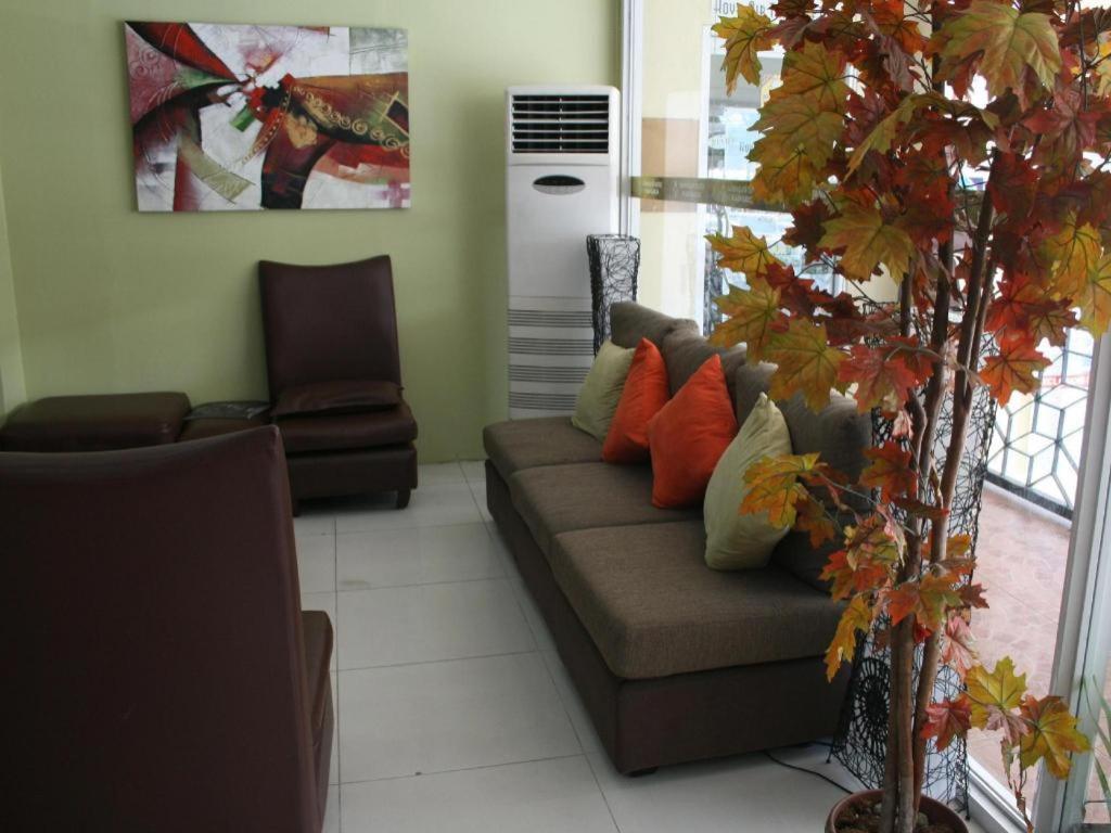 Sampaguita Suites Plaza Garcia Cebu Exterior foto