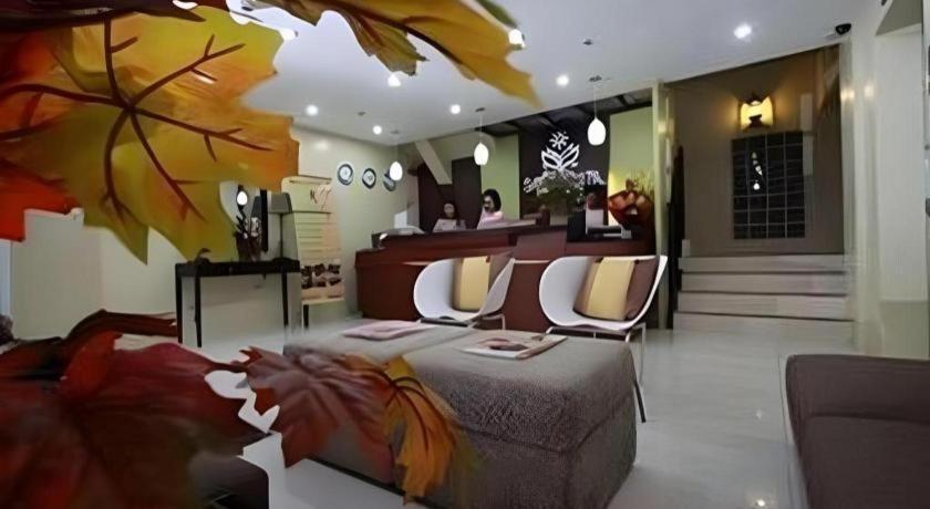 Sampaguita Suites Plaza Garcia Cebu Exterior foto
