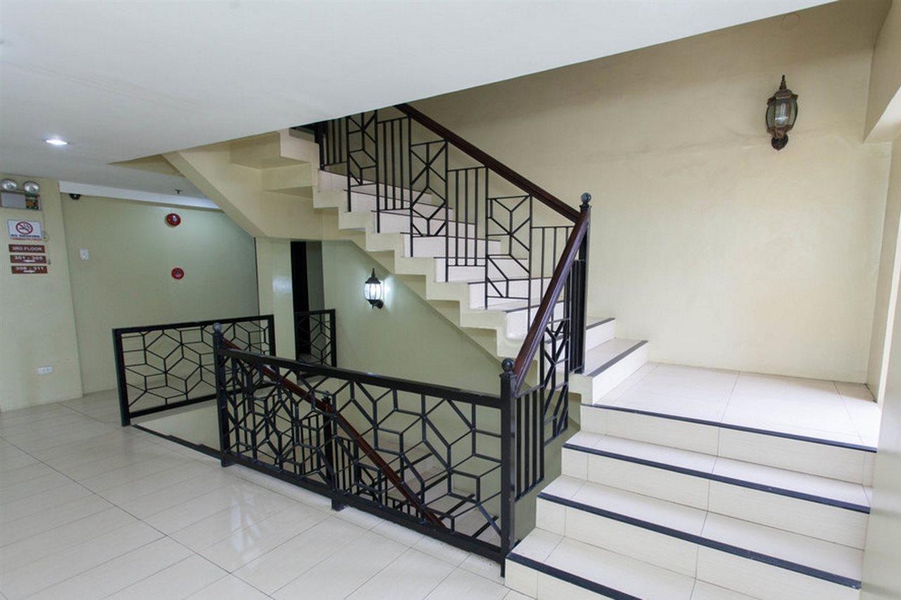 Sampaguita Suites Plaza Garcia Cebu Exterior foto